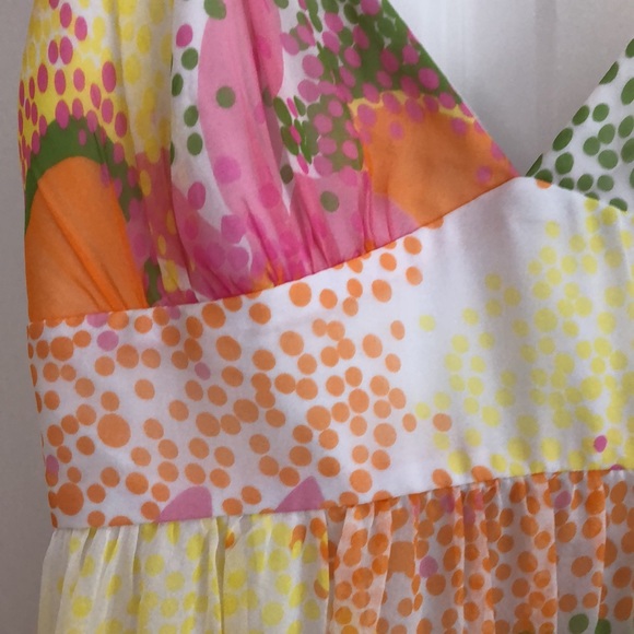 Flower power: Pristine Milly floral silk chiffon cocktail dress - Picture 3 of 7